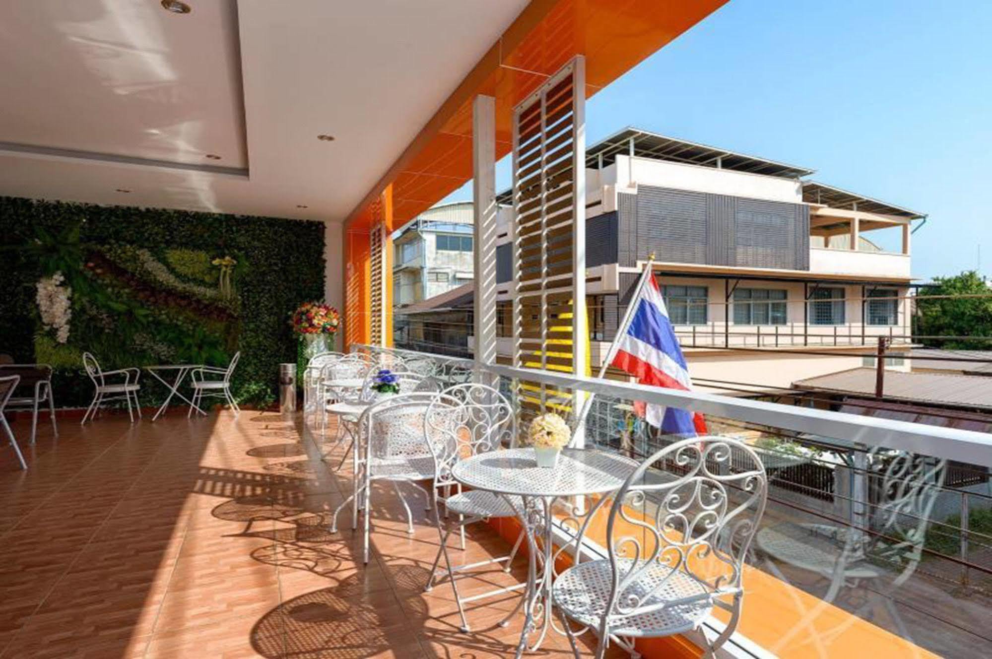 Klang Muang @ Nongkhai Hotel Nong Khai Zewnętrze zdjęcie